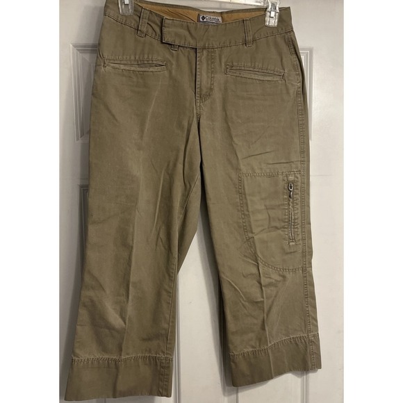 Columbia Hiking Pants Womens Capri Size 10 Khaki Casual‎ Outdoor Gorpcore - Picture 1 of 14